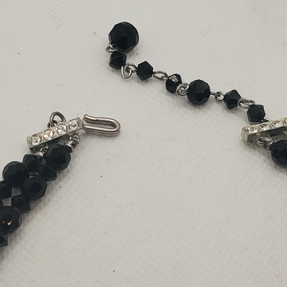Vintage Art Deco Black Faceted Glass Bead Nec - Picture 6 of 7